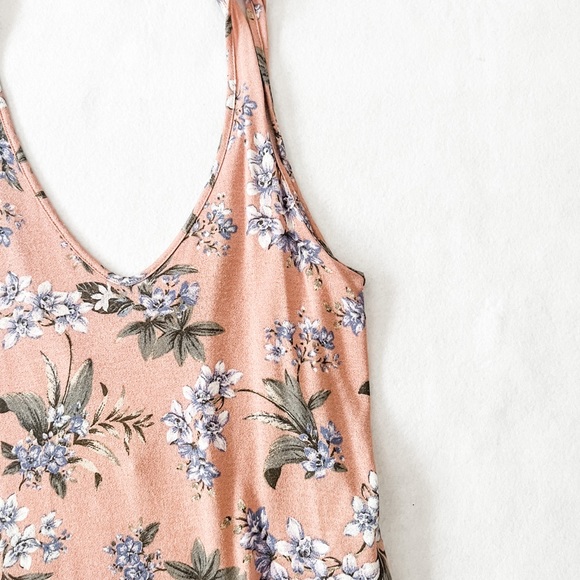 AEO | Soft & Sexy Tank - Picture 2 of 6